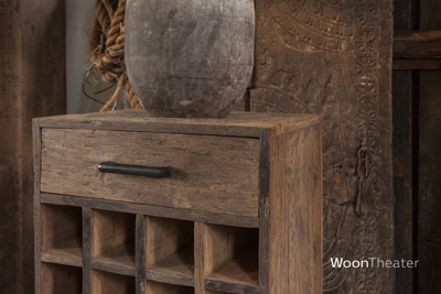 Landelijke rustiek houten wijnkast/rek | Vino