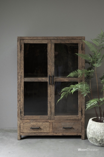 Vitrinekast oud hout