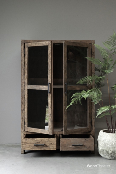 Vitrinekast oud hout