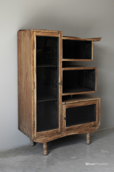 Origineel oude retro kast