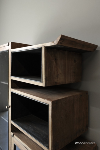 Origineel oude retro kast