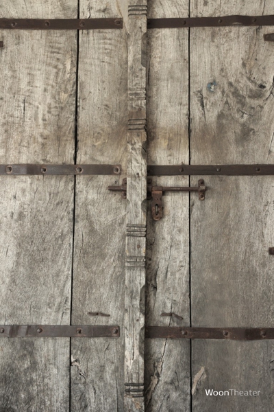 Oude deur | India