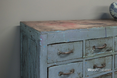 Origineel oud dressoir | India