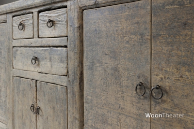 Origineel oud dressoir 