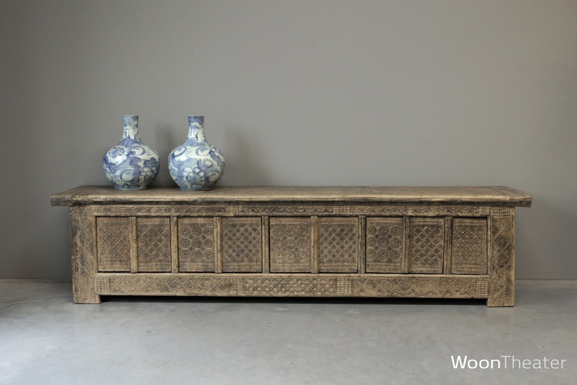 Origineel oud dressoir | Tibet