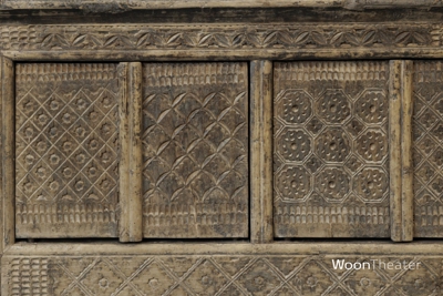 Origineel oud dressoir | Tibet