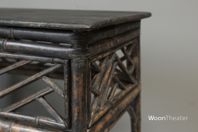Vintage bijzettafel | China