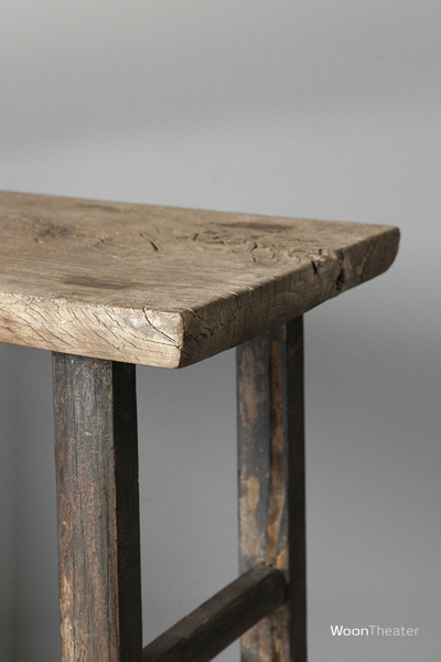 Origineel oude bijzettafel