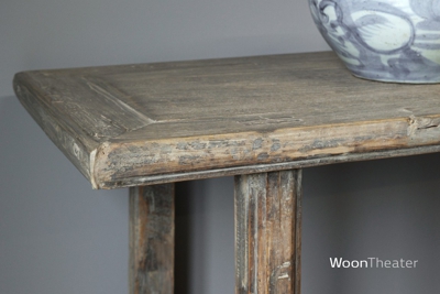 Origineel oude wandtafel met plank