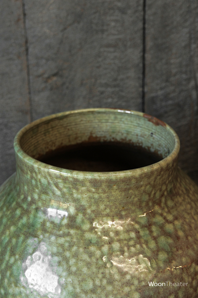 Vintage pot | China