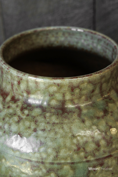 Vintage pot | China