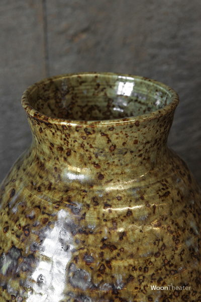 Vintage pot | China