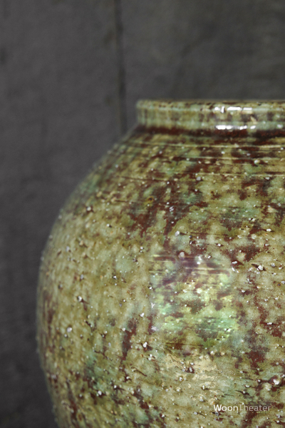 Vintage pot | China