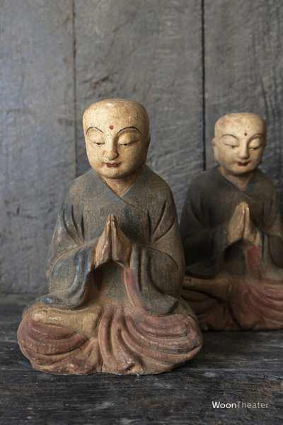 Vintage beeldje hout | Monnik | China