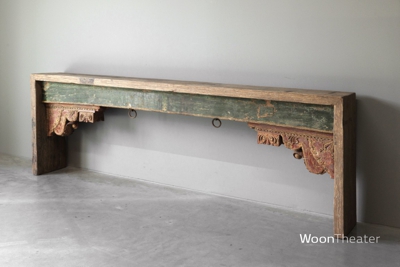 Bijzondere oude wandtafel | India