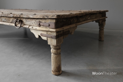 Grote robuuste salontafel | India