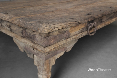 Grote robuuste salontafel | India