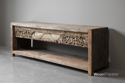 Unieke tv tafel | houtsnijwerk
