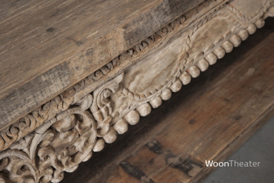 Unieke tv tafel | houtsnijwerk