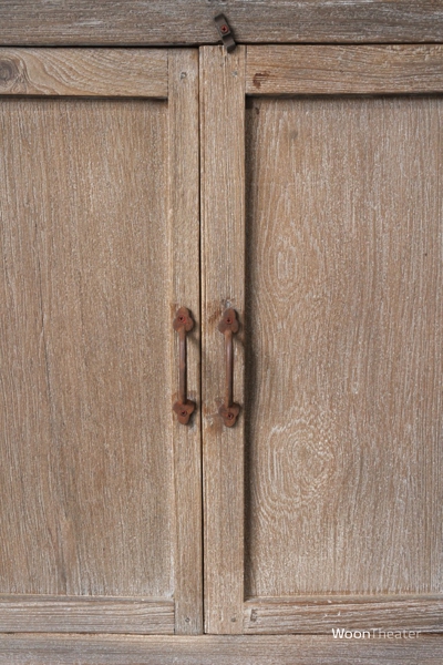 Origineel oude vitrinekast 