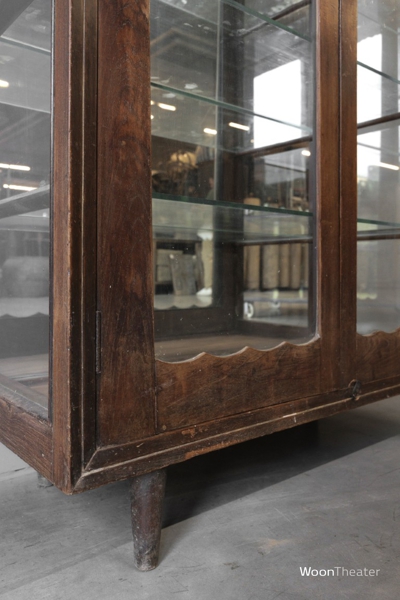 Authentieke retro vitrinekast met spiegelwand | India
