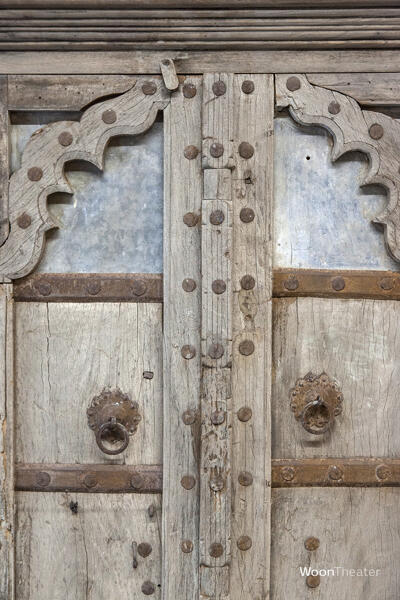Origineel oude deurenkast | India