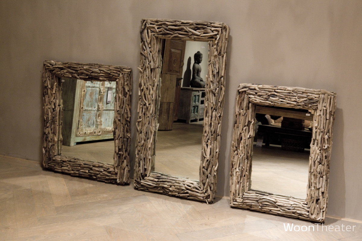 oud houten spiegel