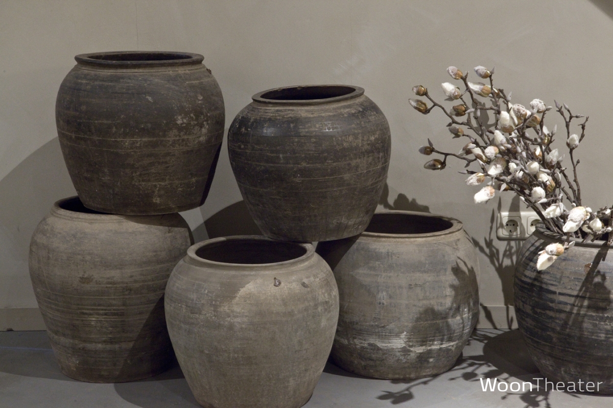 Oude stenen pot | L | China