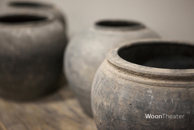 Oude stenen pot | M | China