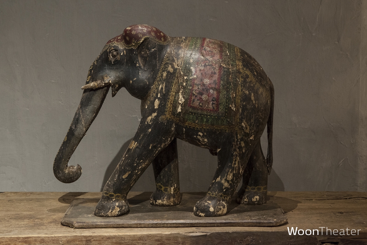antiek beeld olifant