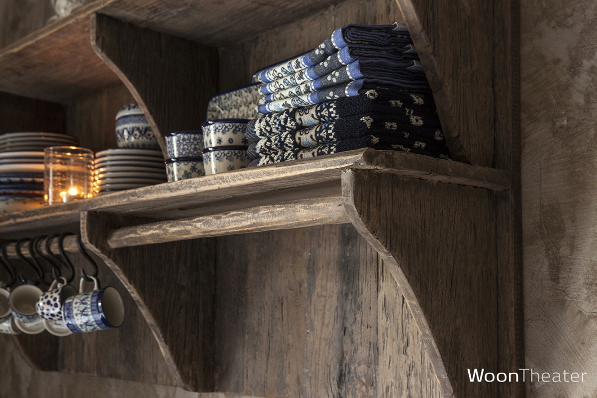 Landelijk rustiek houten wandrek | Cottage | Medium