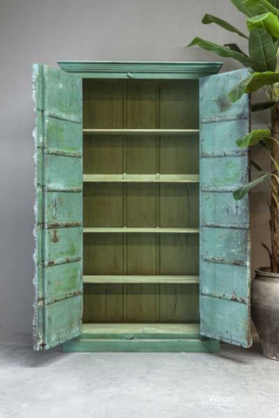 Oude deurenkast | groen