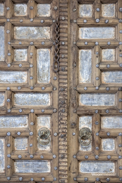 Oude deurenkast | rustiek