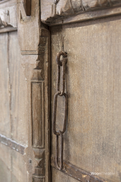 Oude deurenkast | India