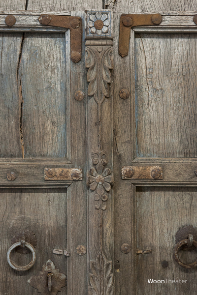 Oude deur uit India