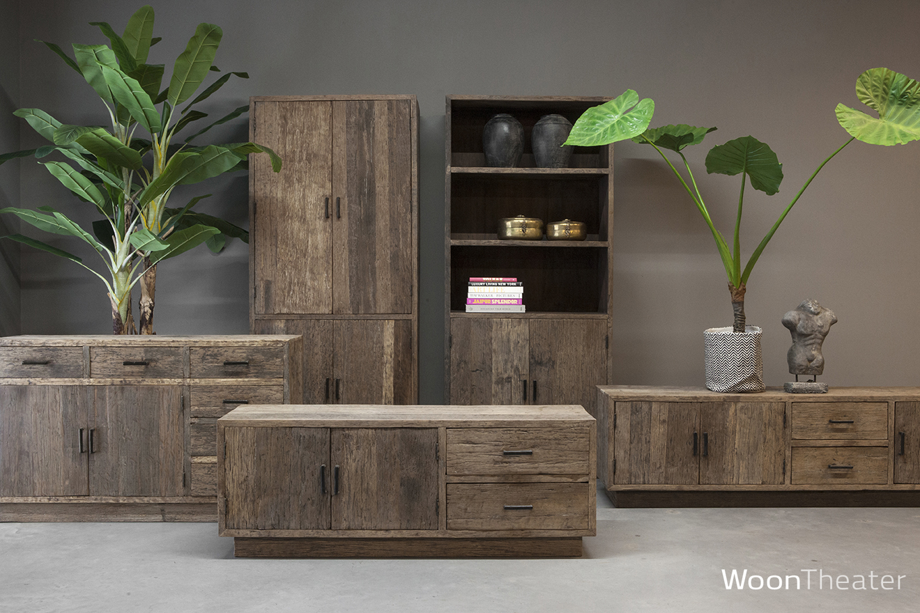 Grof houten meubelserie