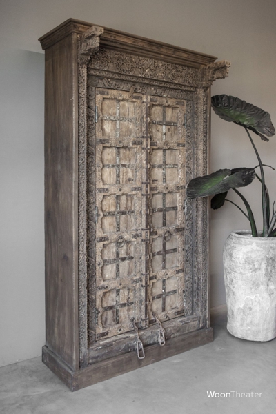 Unieke dichte kast | werelds wonen