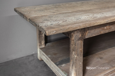 Oude (tv) tafel met plank | India