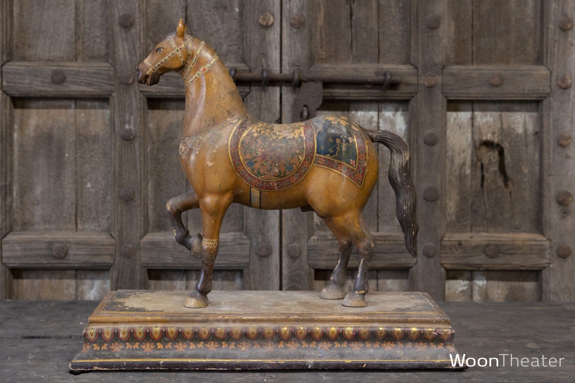 Antiek beeld paard | India