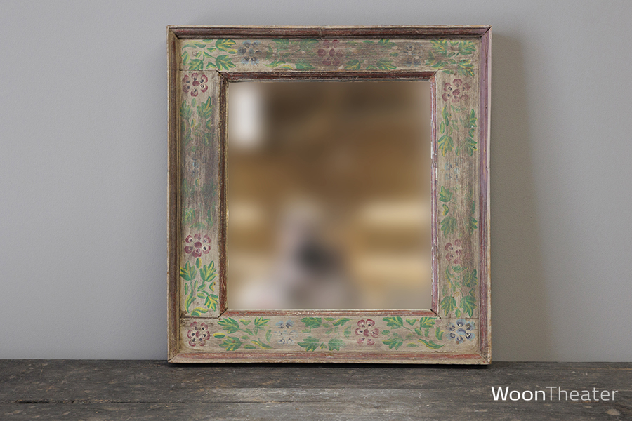Oude beschilderde spiegel | India