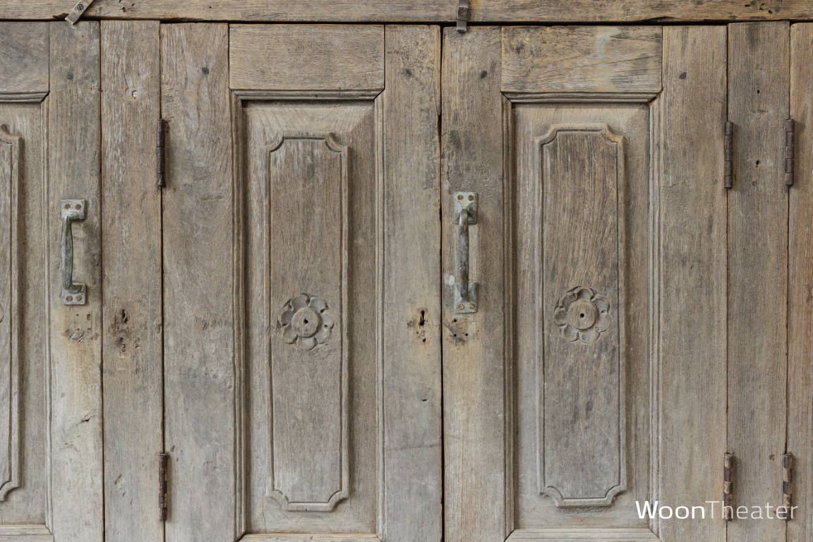 Origineel oud dressoir | India