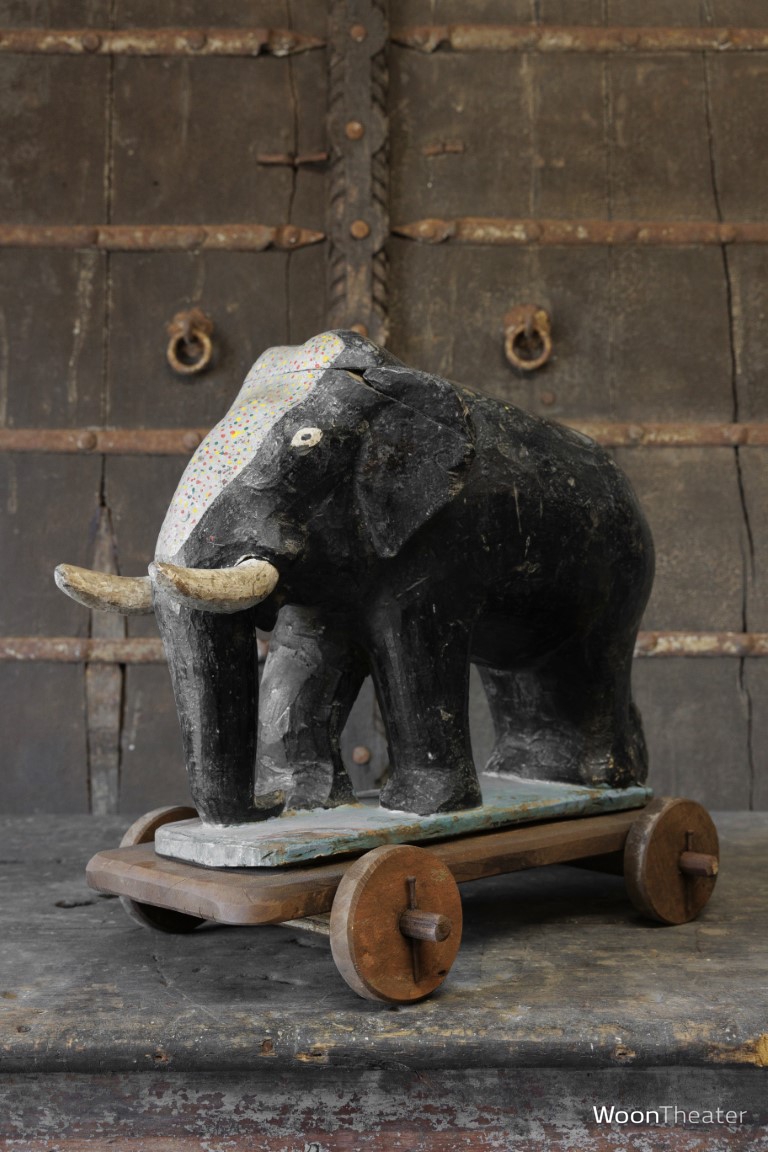 Antiek beeld olifant | India