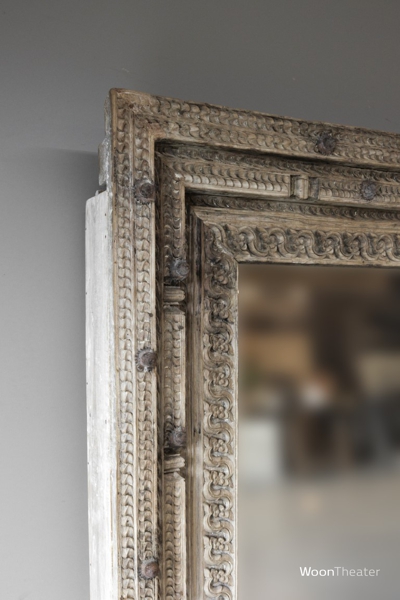 Authentiek bewerkt deurkozijn met spiegel | India