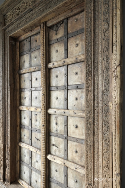 Groot antiek deurpui | India