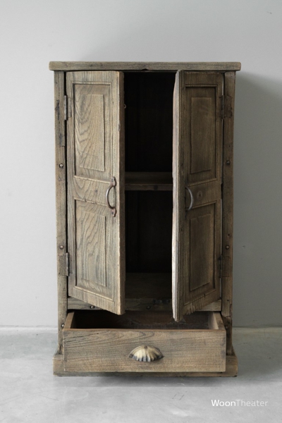 Origineel oud 2-deurs kastje | rustiek