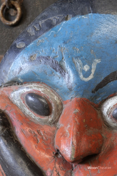 Oud beschilderd masker | Nepal