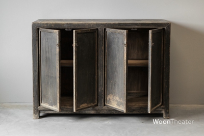 Oud strak landelijk dressoir 