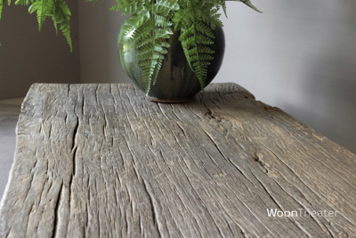 Organisch oud hout salontafel