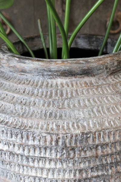 Village Pottery | Model 001 | Verweerd aardewerk