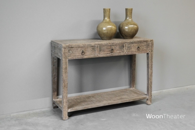 Oude wandtafel | landelijke stijl